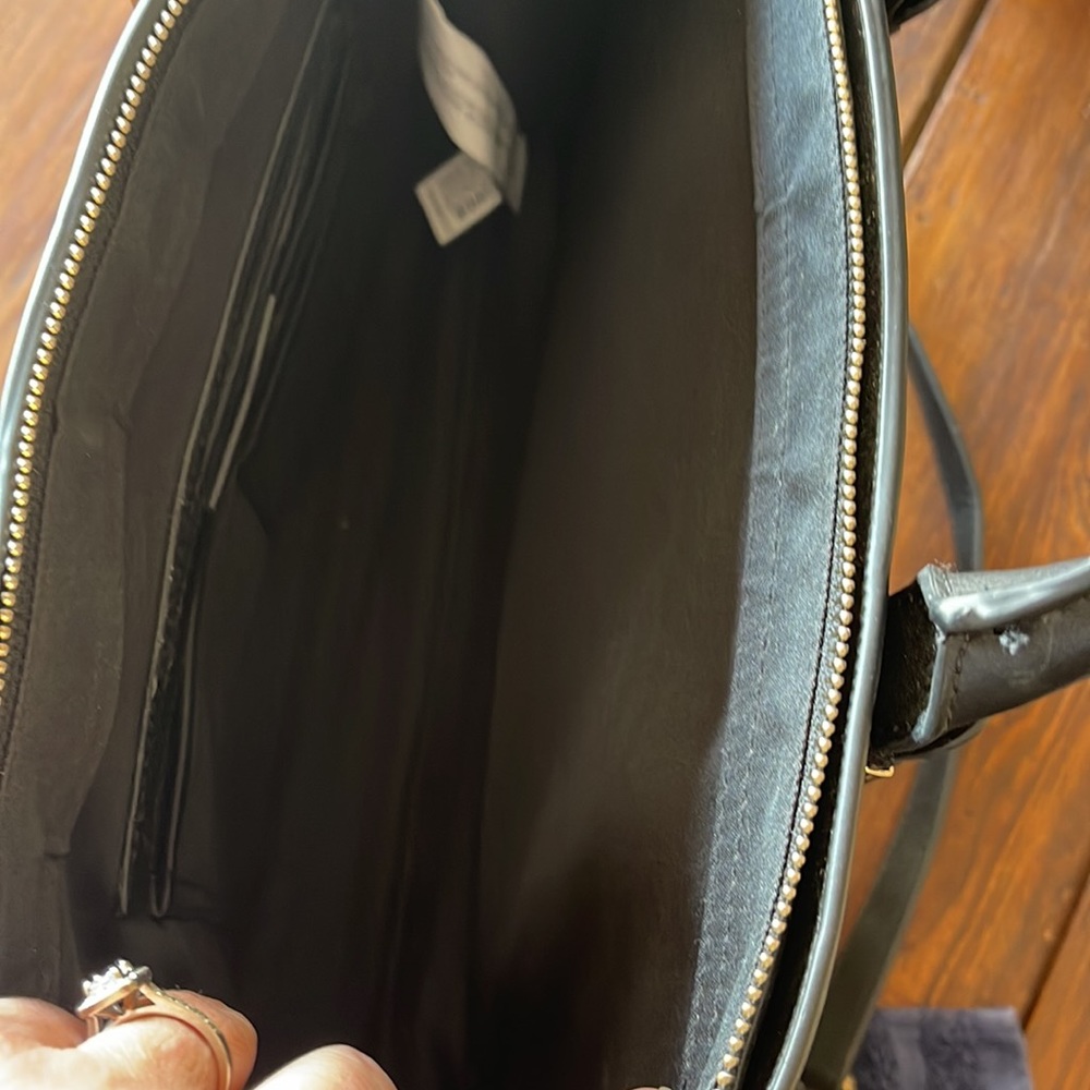 Zara basic collection purse - Picture 5 of 5